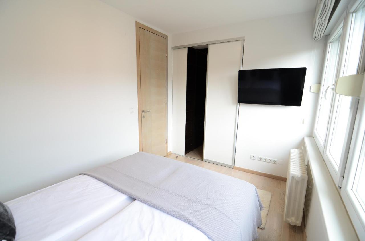 Luna Deluxe Apartment & Free Parking Szarajevó Kültér fotó